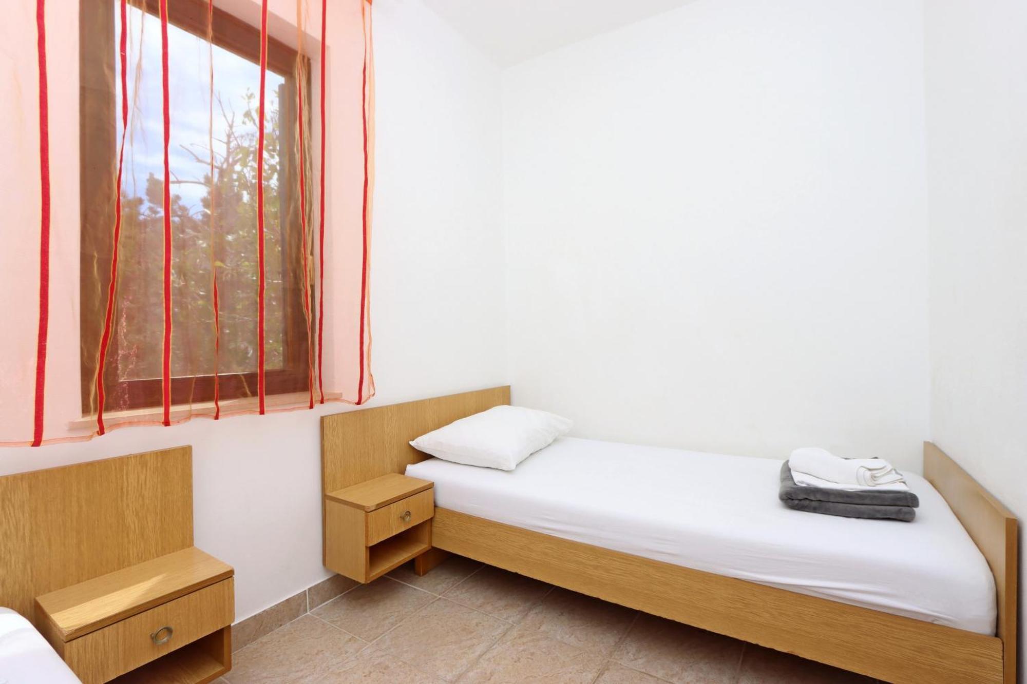 Apartments With A Parking Space Pag - 18345 Pag Town Quarto foto